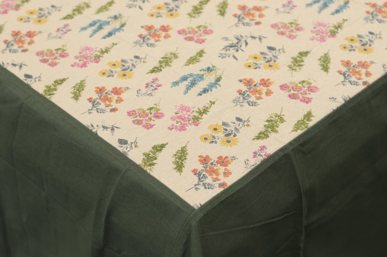 Floral Print King Size Bedspread with Solid Green Border – Soft Cotton Feel