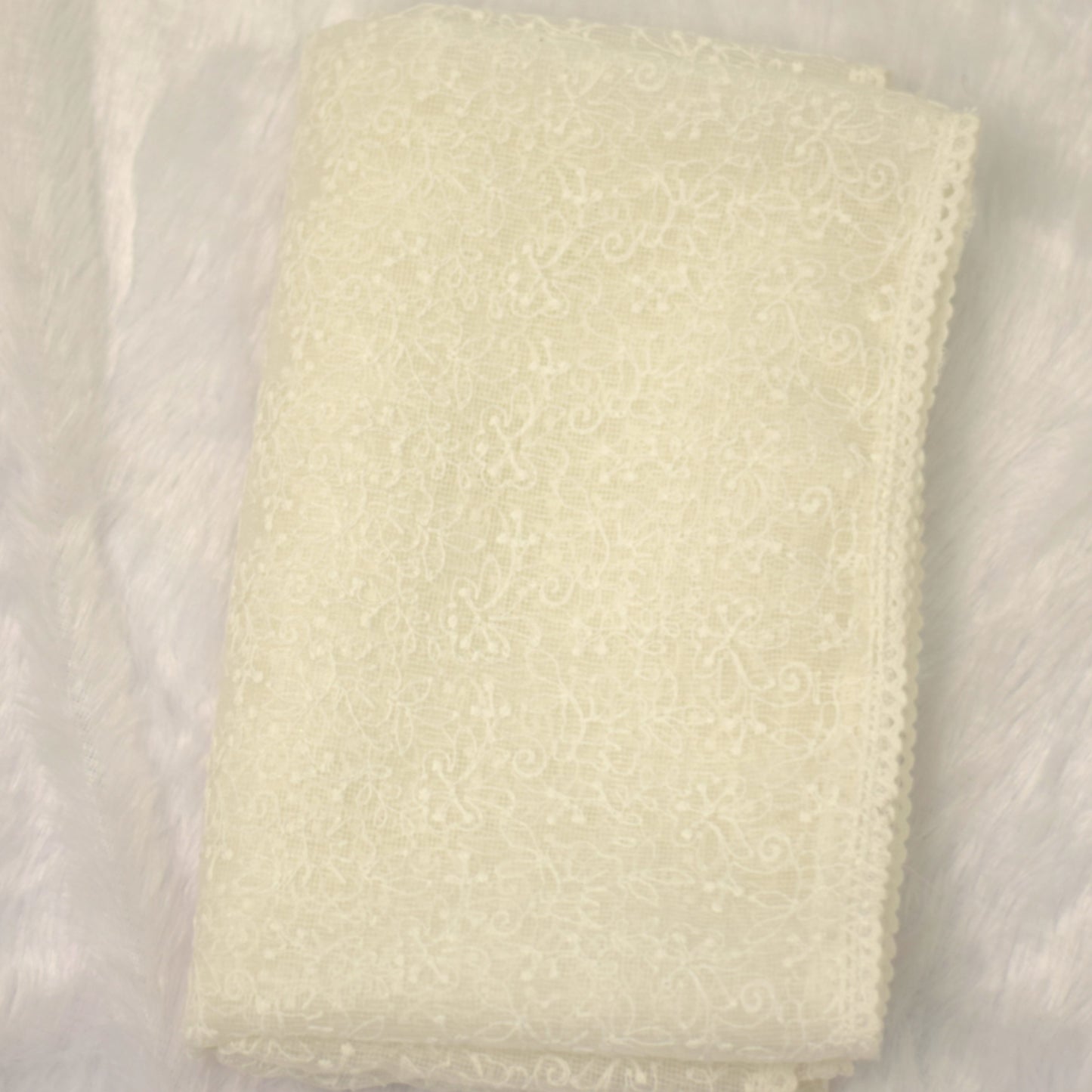 Elegant Off-White Churidar Shawl with Delicate Floral Embroidery – 30x94 Inches