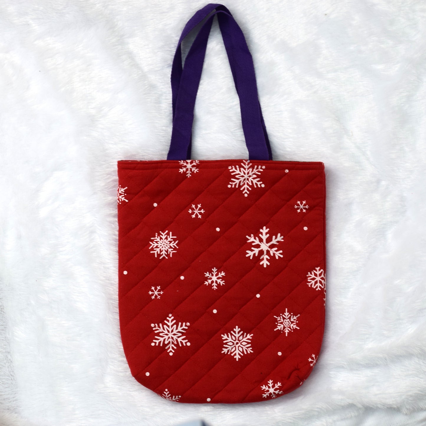 Christmas Snowflake Quilted Tote Bag – Red & White