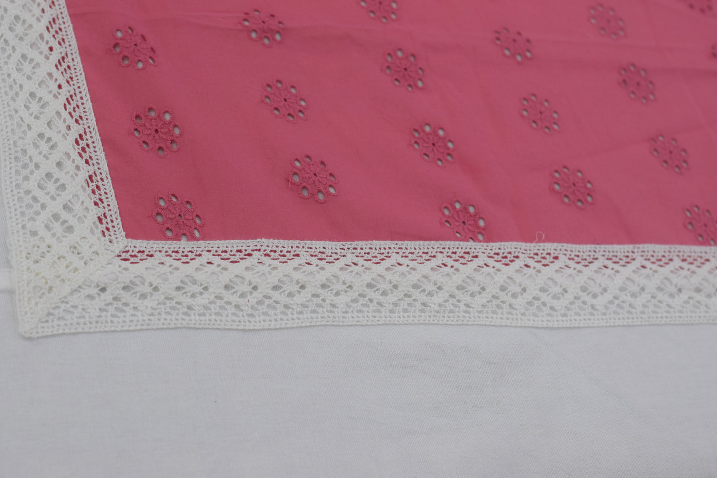 Floral Cutwork King Size Bed Spread with Lace Border – Elegant Cotton Bed Cover