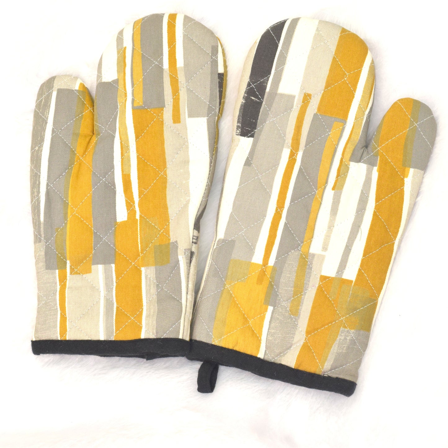Modern Abstract Cotton Oven Gloves – Heat Resistant Kitchen Mitts (Set of 2)