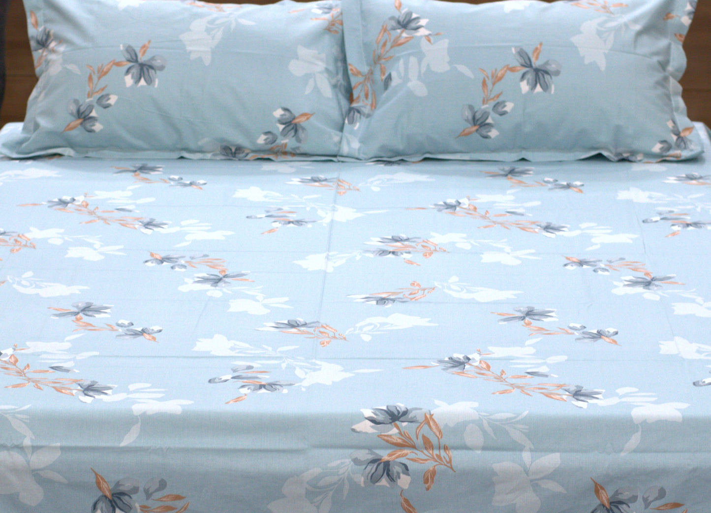 Elegant Floral Print Queen Size Bedsheet with Pillow Covers – Soft Cotton Feel, Premium Finish