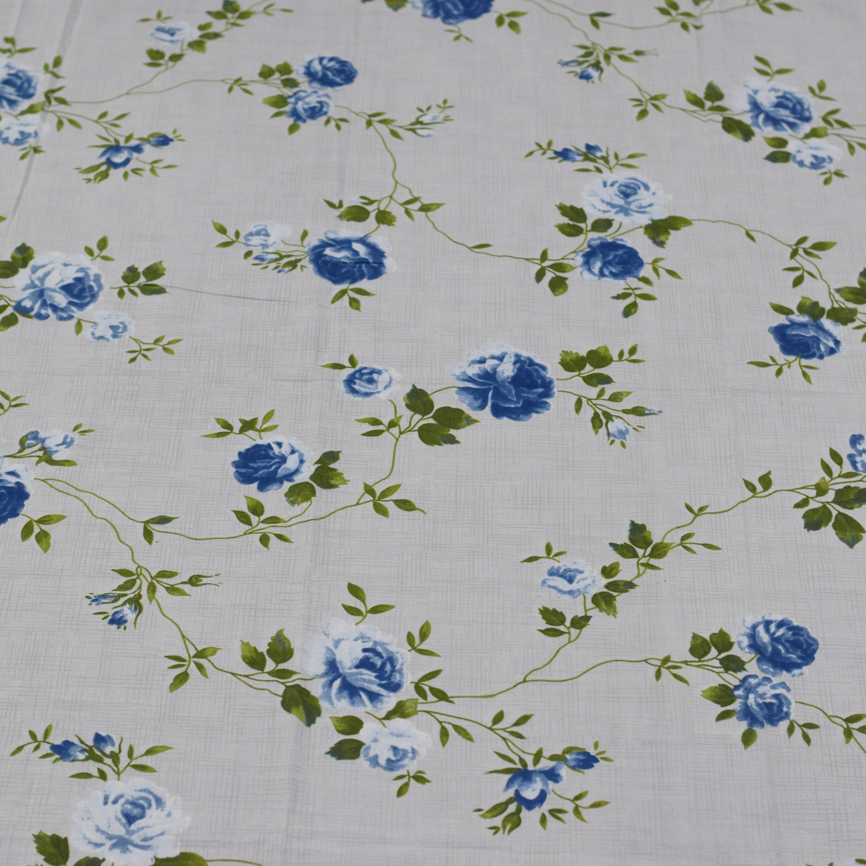 Blue Rose Bloom Cotton Bedsheet Set – Queen Size Bedsheet with 2 Pillow Covers