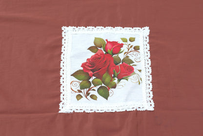 King Size Rose Patchwork Cotton Bedspread with Lace Border (2 Pillow Covers Included)