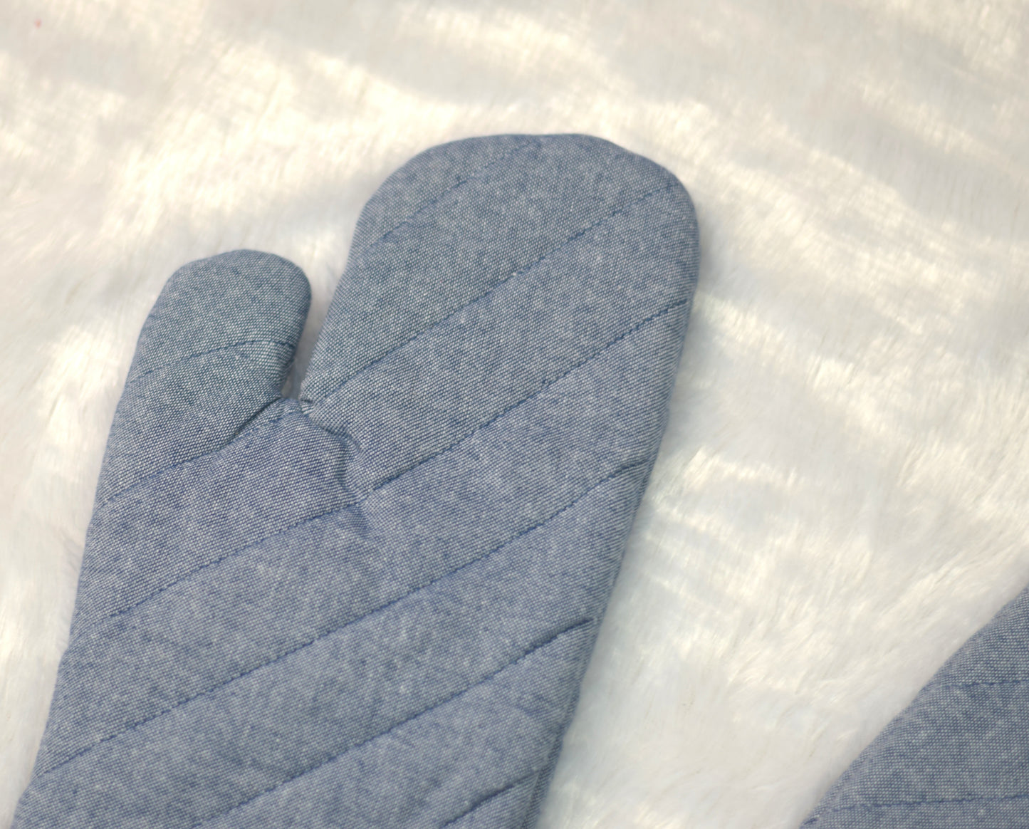 Premium Quilted Heat-Resistant Oven Gloves – Blue (Set of 2)