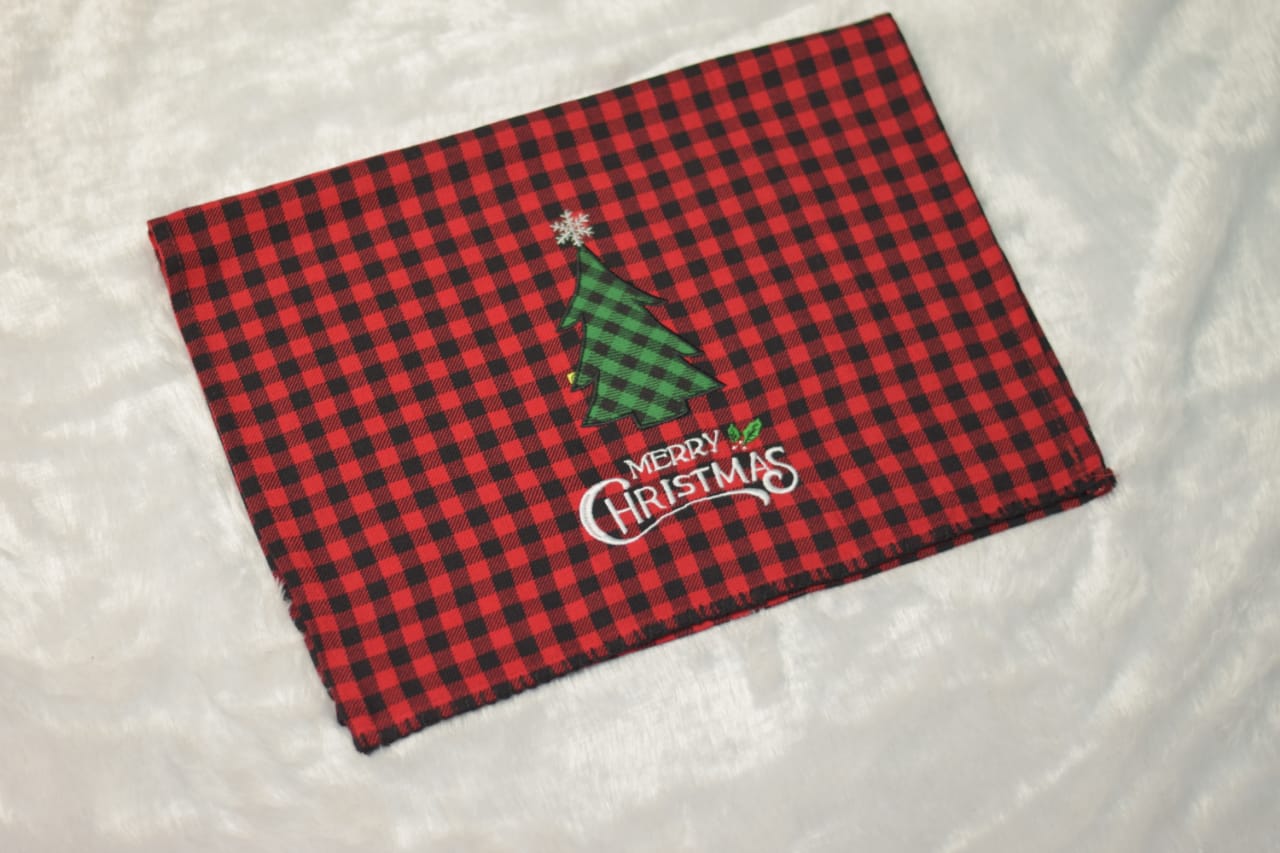 Merry Christmas Checkered Kitchen Towel – Red &  Black Plaid Holiday Decor