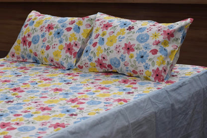 Floral Printed King Size Bedspread with Matching Pillow Covers – Soft & Elegant Bedroom Décor