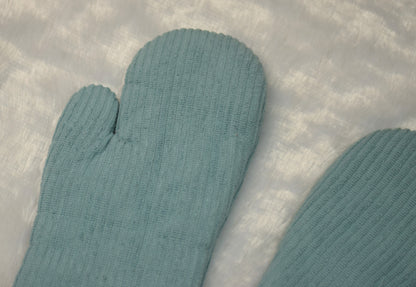 Soft Cotton Heat-Resistant Oven Gloves – Sky Blue (Set of 2)