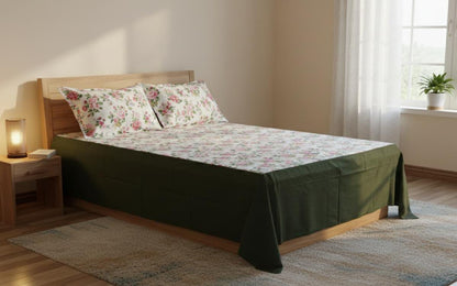 Floral Cotton King Size Bedspread – Soft Printed Bedsheet with Elegant Rose Design