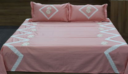 Elegant Floral King Size Bedspread with Lace Border – Soft Cotton, Blush Pink