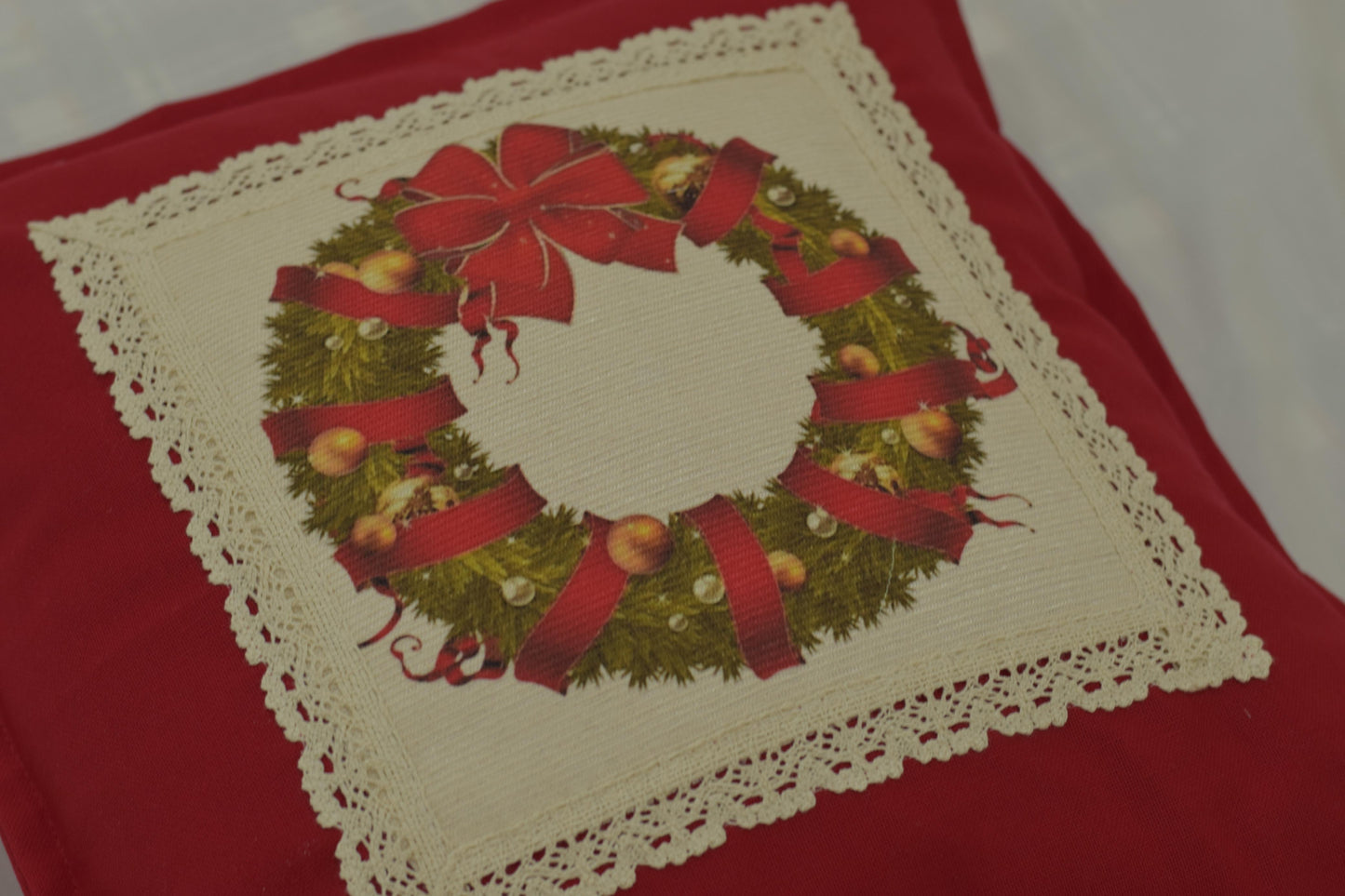 Festive Holiday Wreath Print Pillow Cover with Elegant Lace Edge