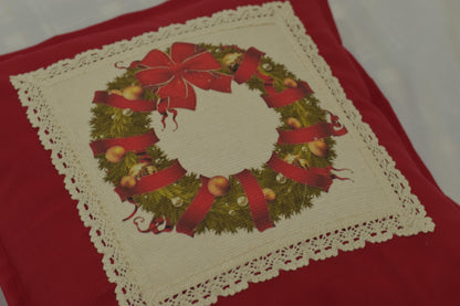 Festive Holiday Wreath Print Pillow Cover with Elegant Lace Edge