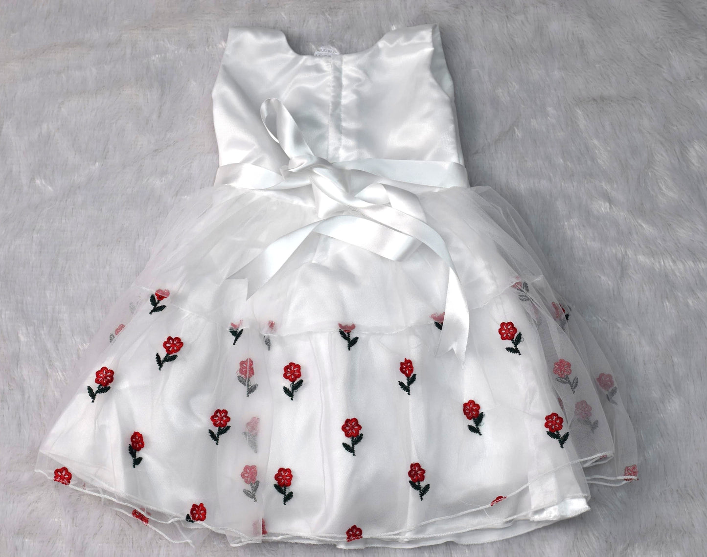 🌸 White Floral Embroidered Baby Frock – Party &  Birthday Wear