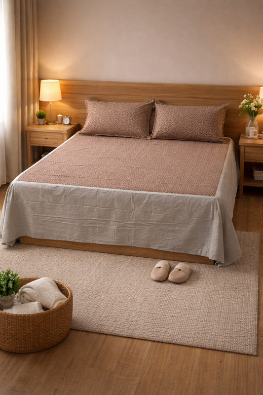 Elegant Printed King Size Bed Spread with Matching Pillow Covers