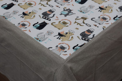 Playful Chef Cats Printed King Size Bed Spread – Soft & Stylish Bedroom Décor