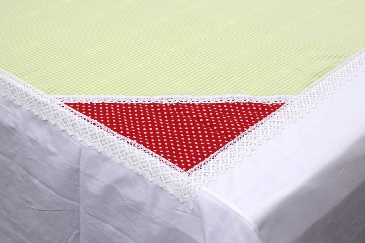 Elegant King Size Cotton Bed Sheet with Lace Border – Soft & Stylish Bedding Set