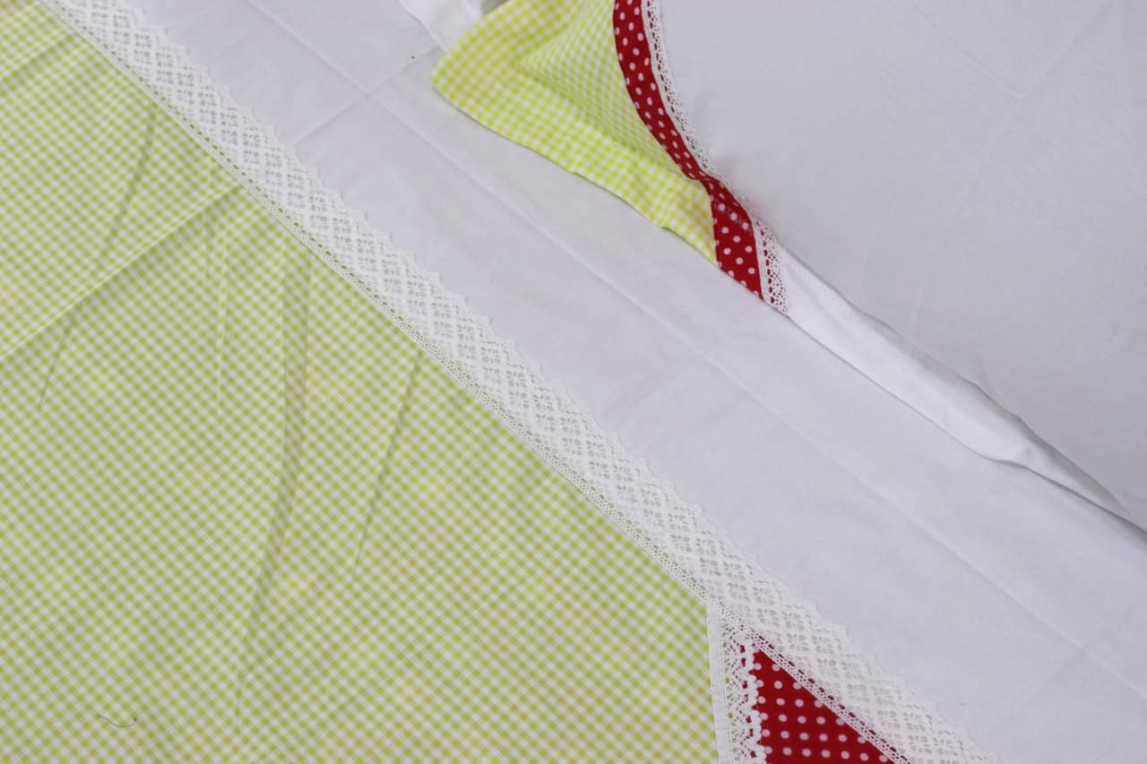 Elegant King Size Cotton Bed Sheet with Lace Border – Soft & Stylish Bedding Set