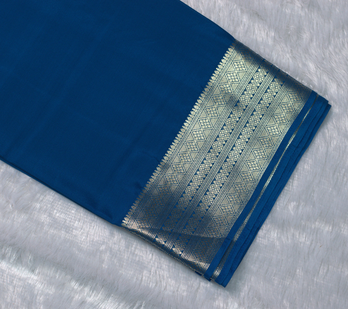 Royal Blue Viscose Georgette Saree with Silver Zari Border &Blouse Piece