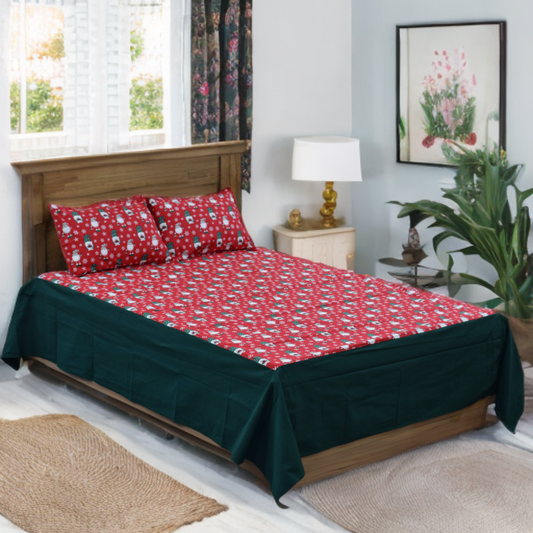 Festive Santa Print King Size Bedsheet with 2 Pillow Covers – Red & Green Christmas Theme