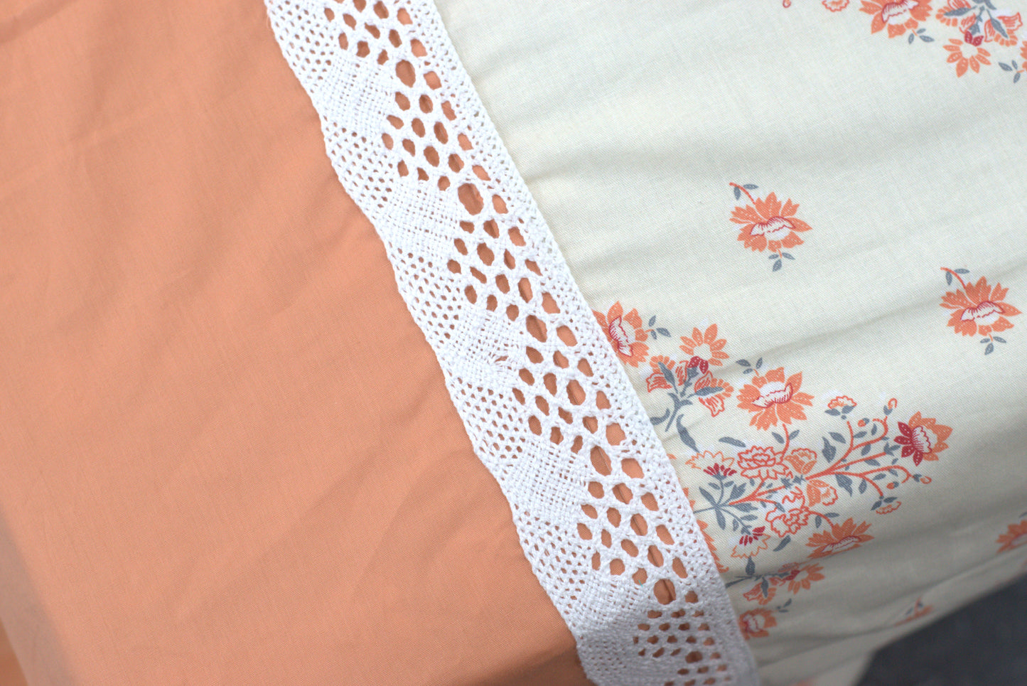 Peach & Cream Floral Printed King Size Bedsheet with Lace Border & Pillow Covers