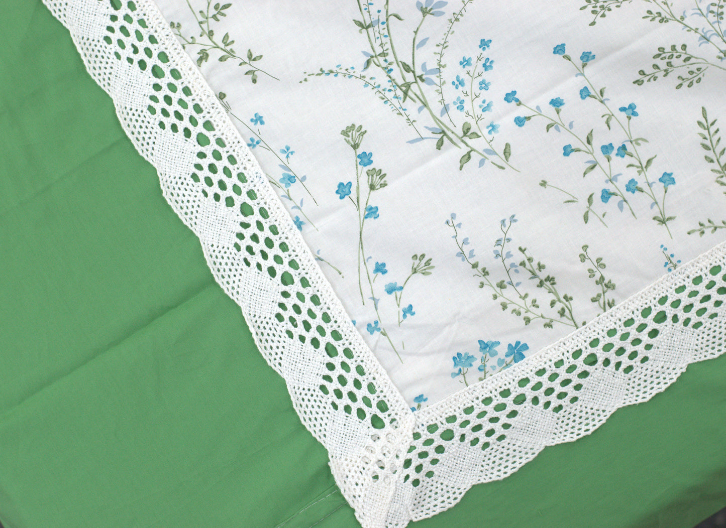 Green Blossom Printed King Size Bedsheet with Crochet Lace – 100% Cotton (With 2 Pillow Covers)