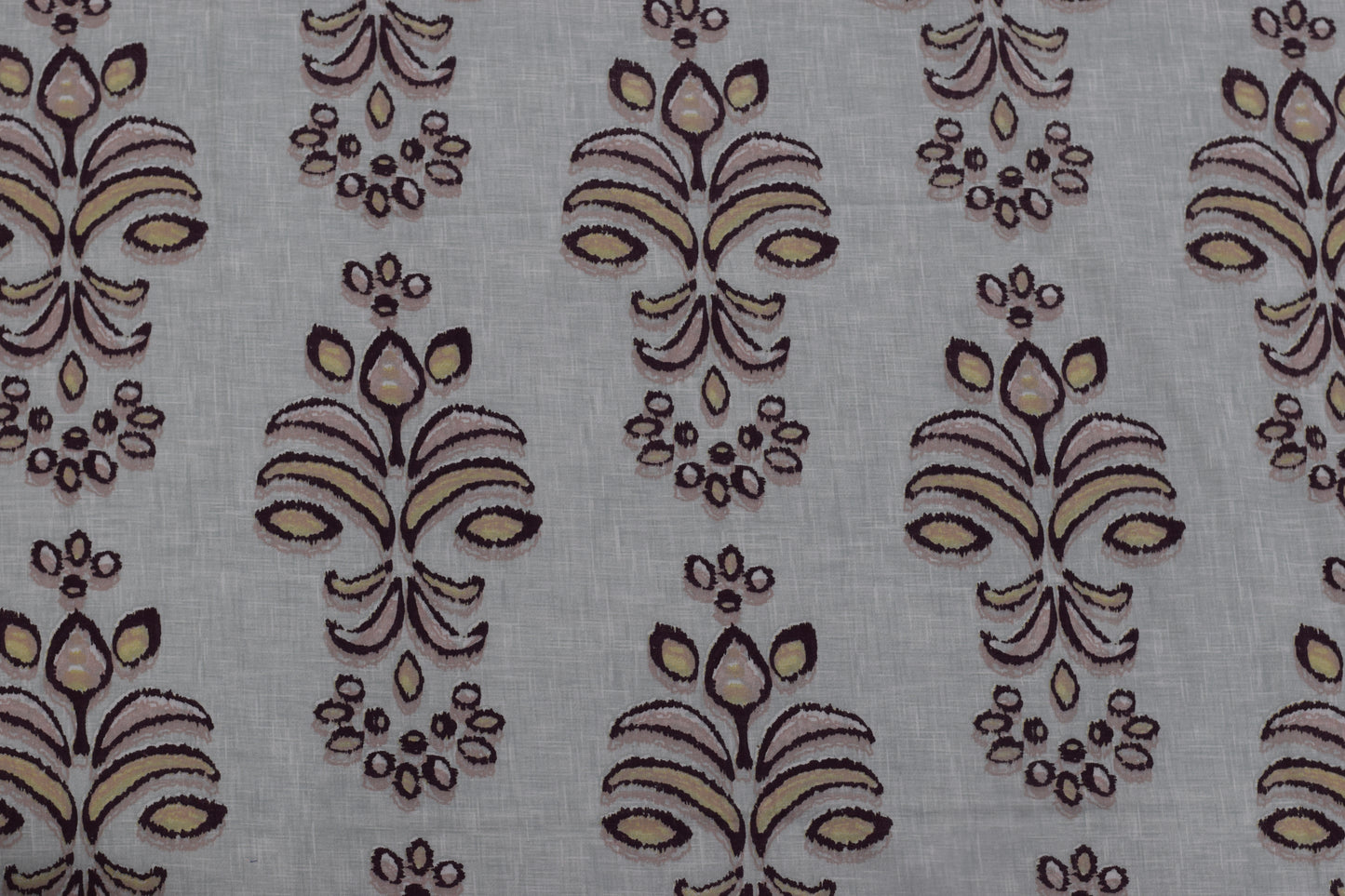 Elegant Floral Printed King Size Cotton Bedsheet with Pillow Covers