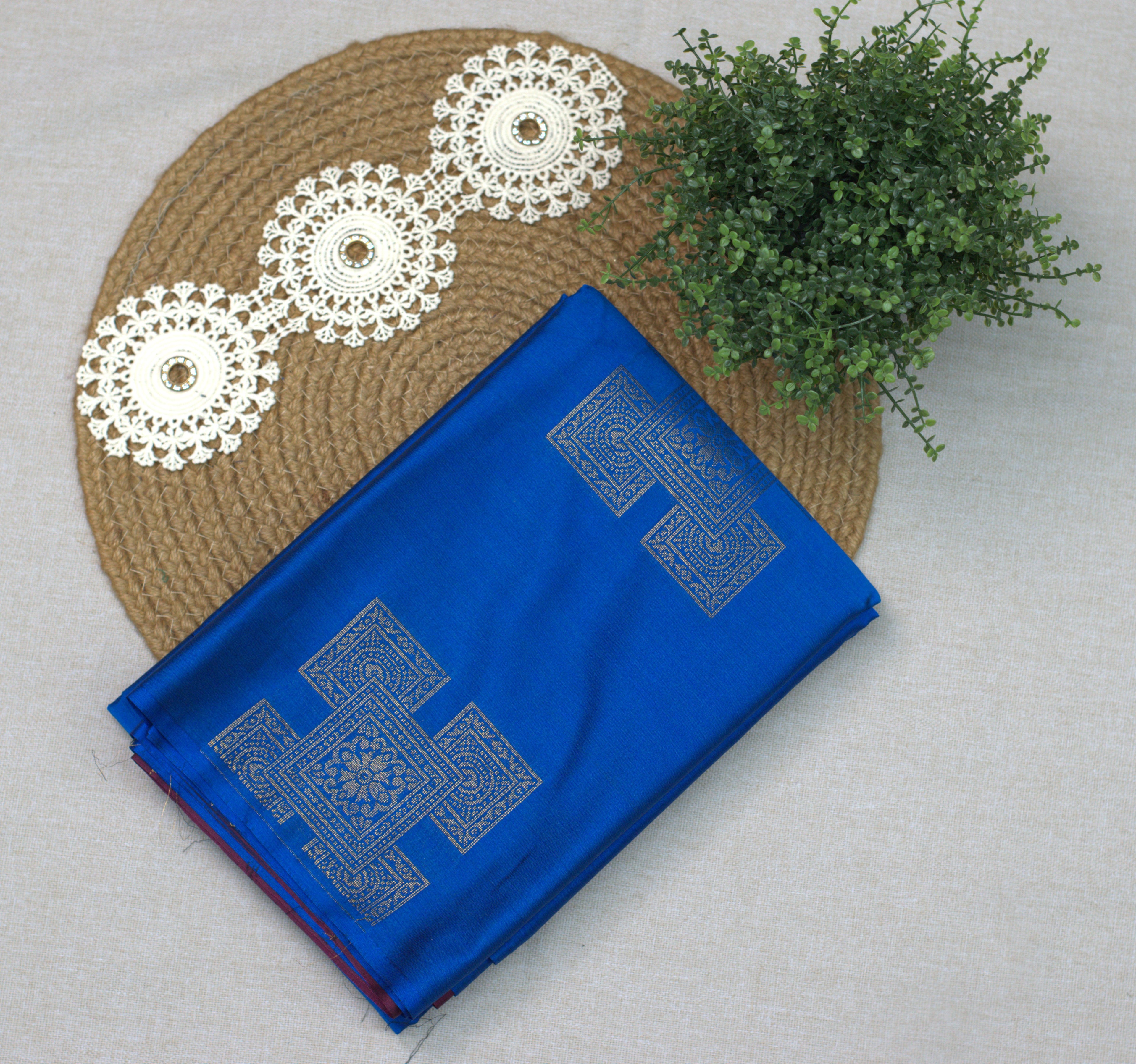 Royal Blue Semi Silk Saree with Gold Zari Geometric Design & Contrast Pallu