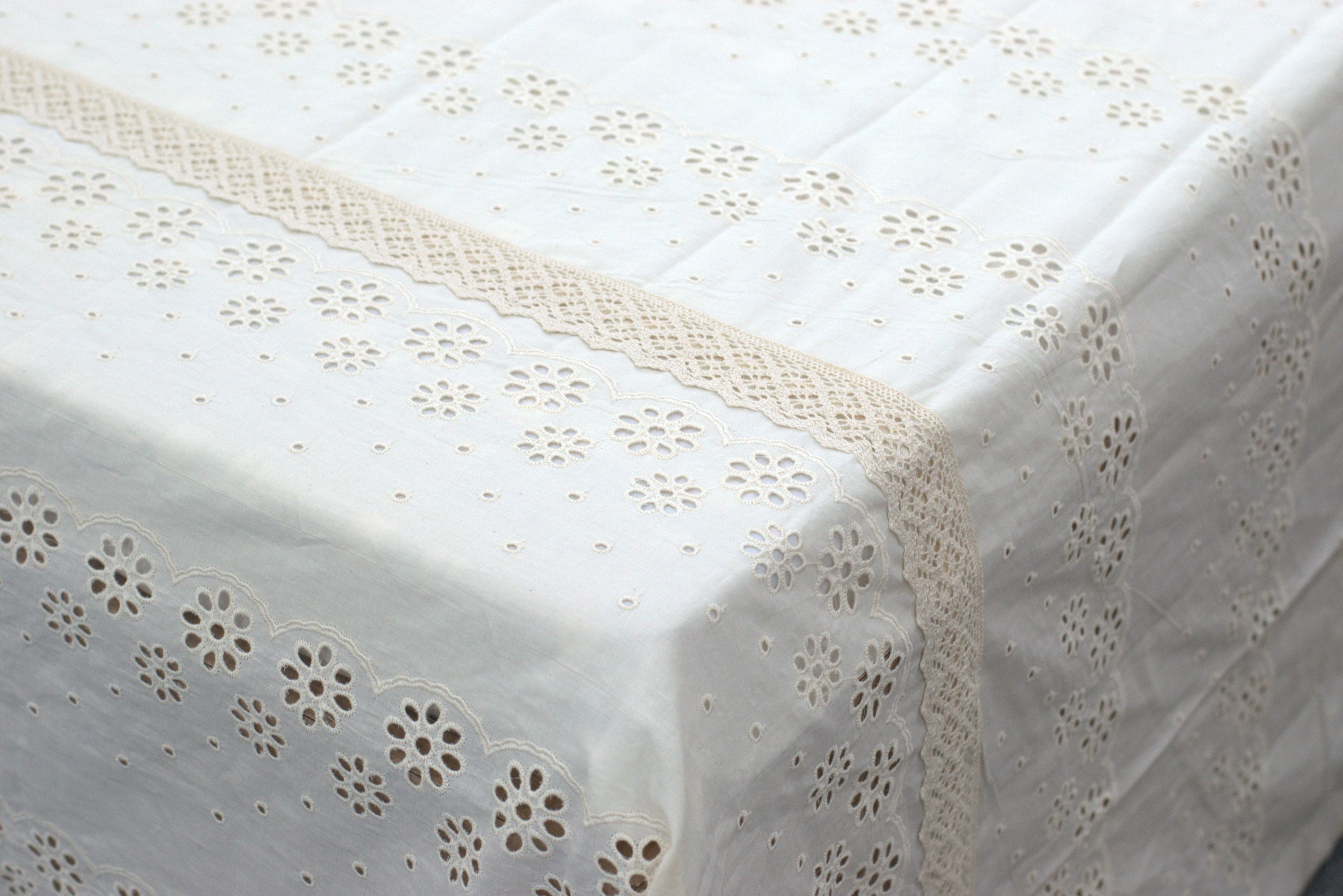 Elegant cream Cutwork King Size Bedspread Set with Pillow Covers