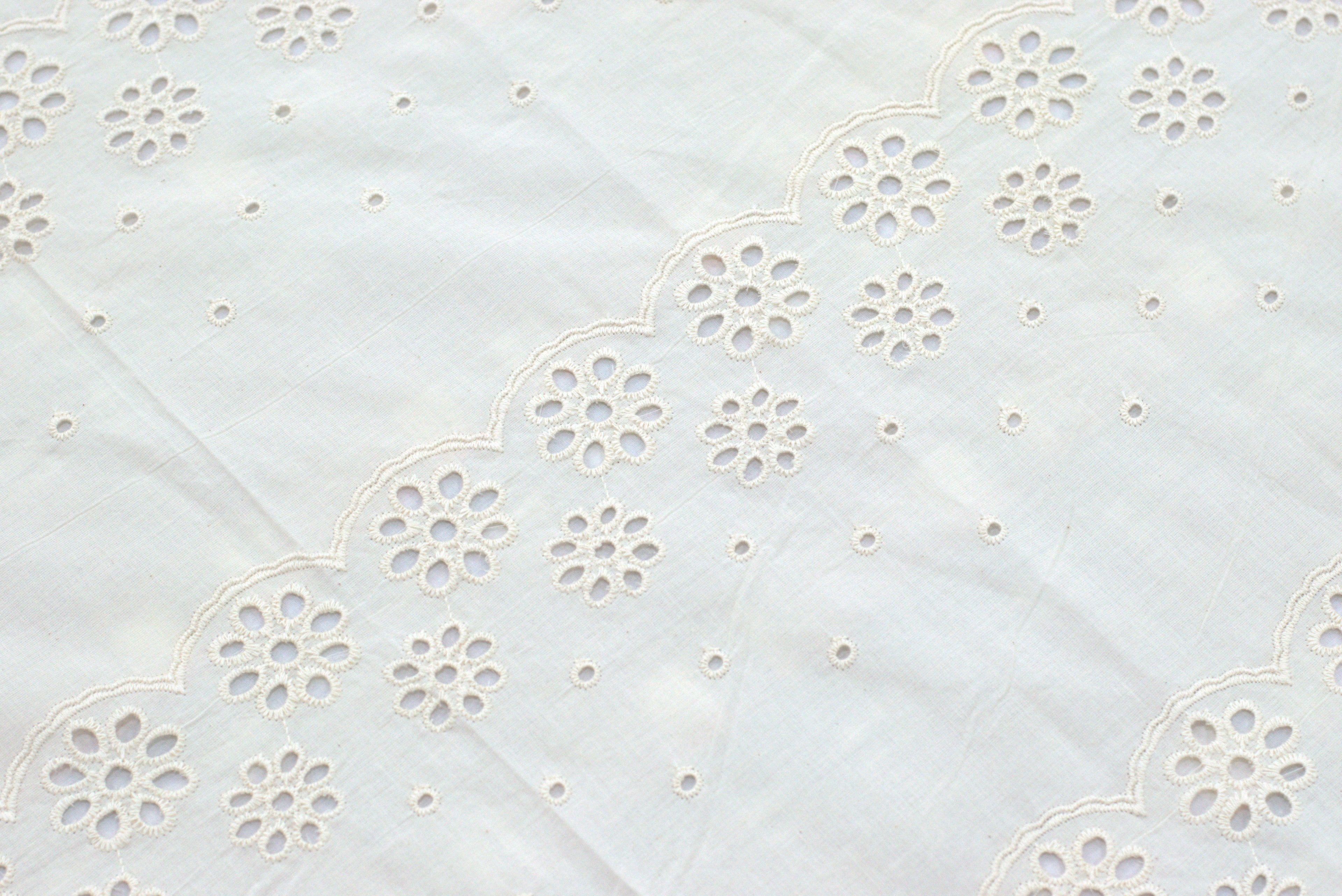 Elegant cream Cutwork King Size Bedspread Set with Pillow Covers