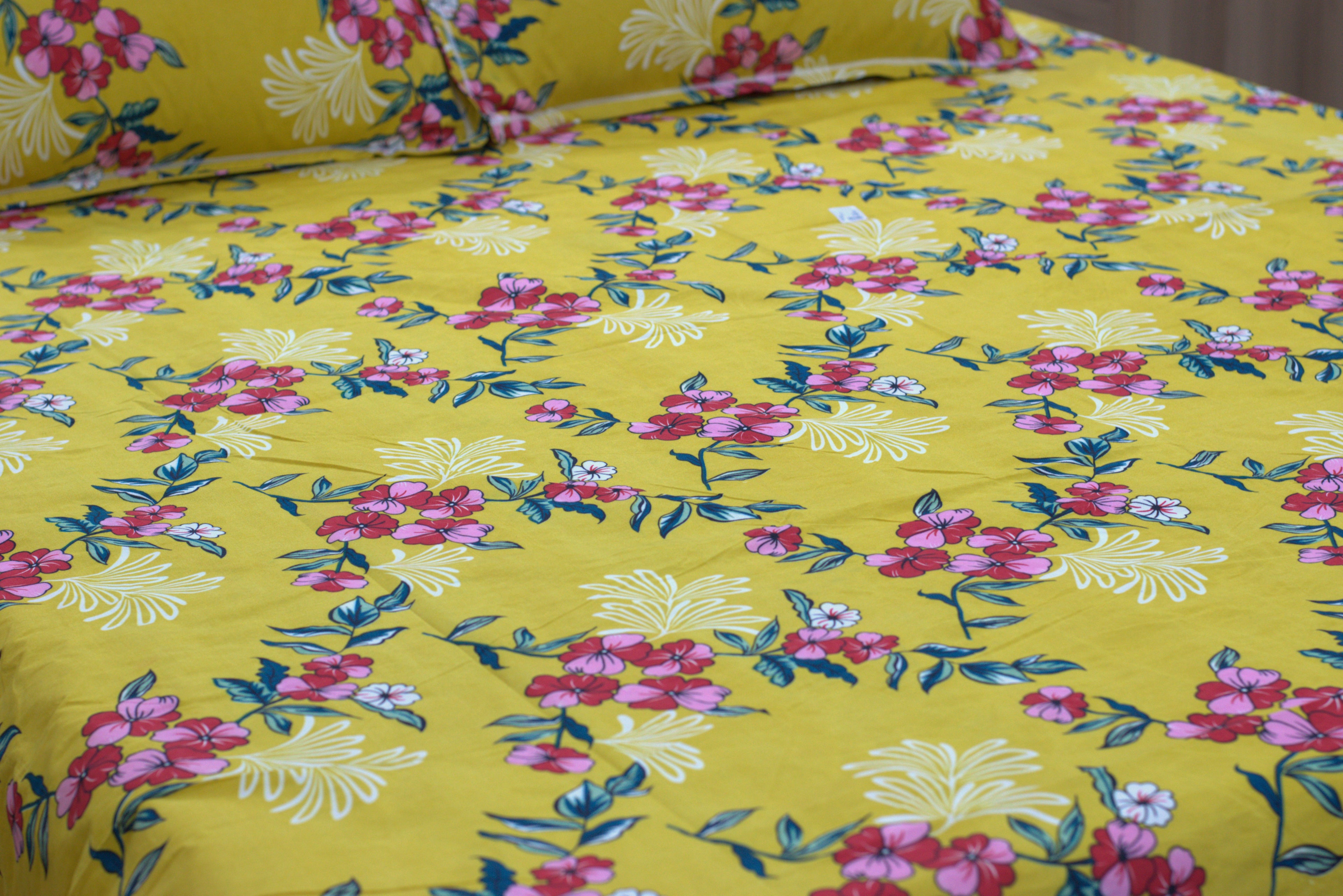 Soft Feel Floral Print Bed Sheet Set – Yellow (225 x 250 cm)
