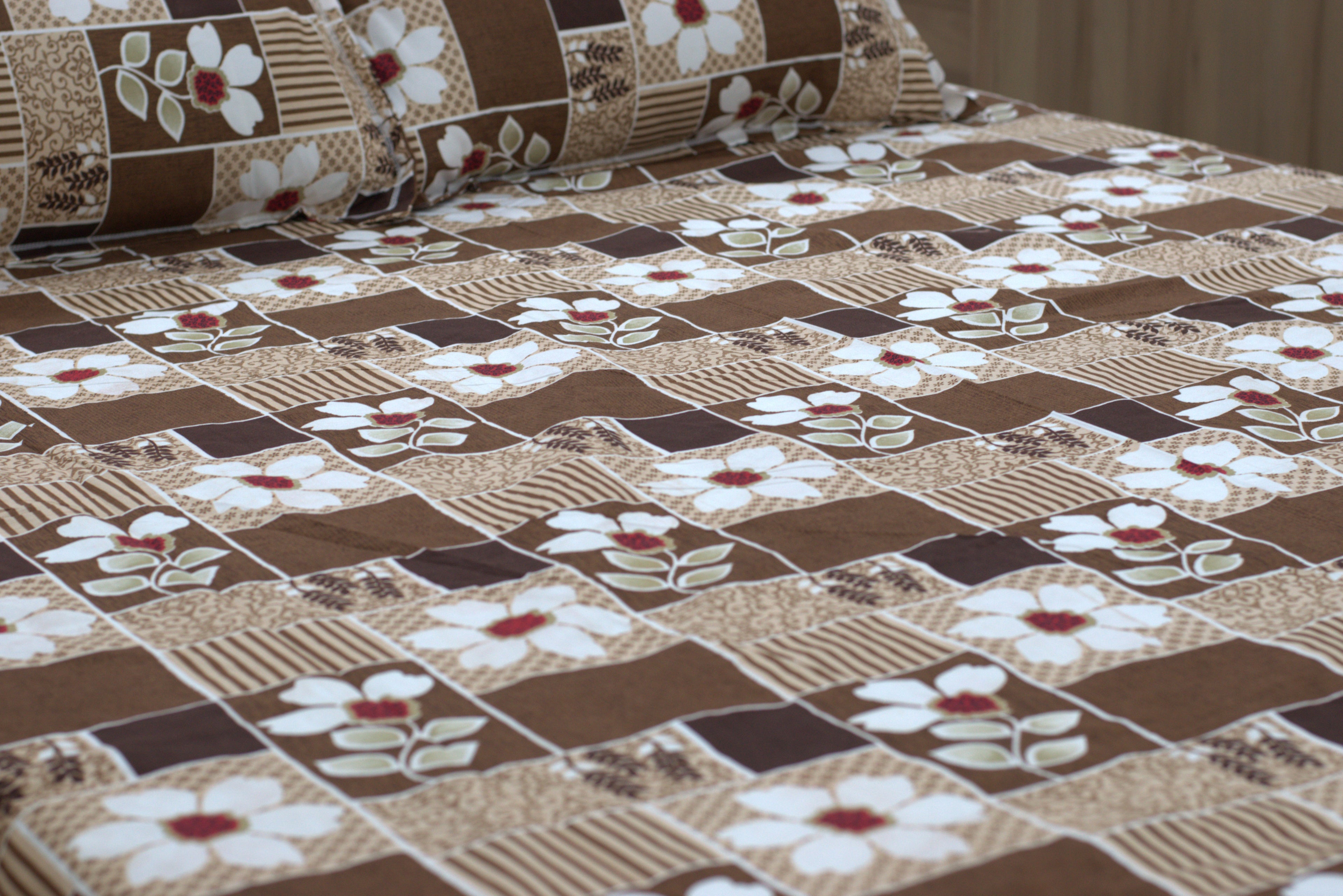 Soft Feel Blend Bedsheet 225x250 cm – Brown Floral Patchwork Design with Pillow Covers
