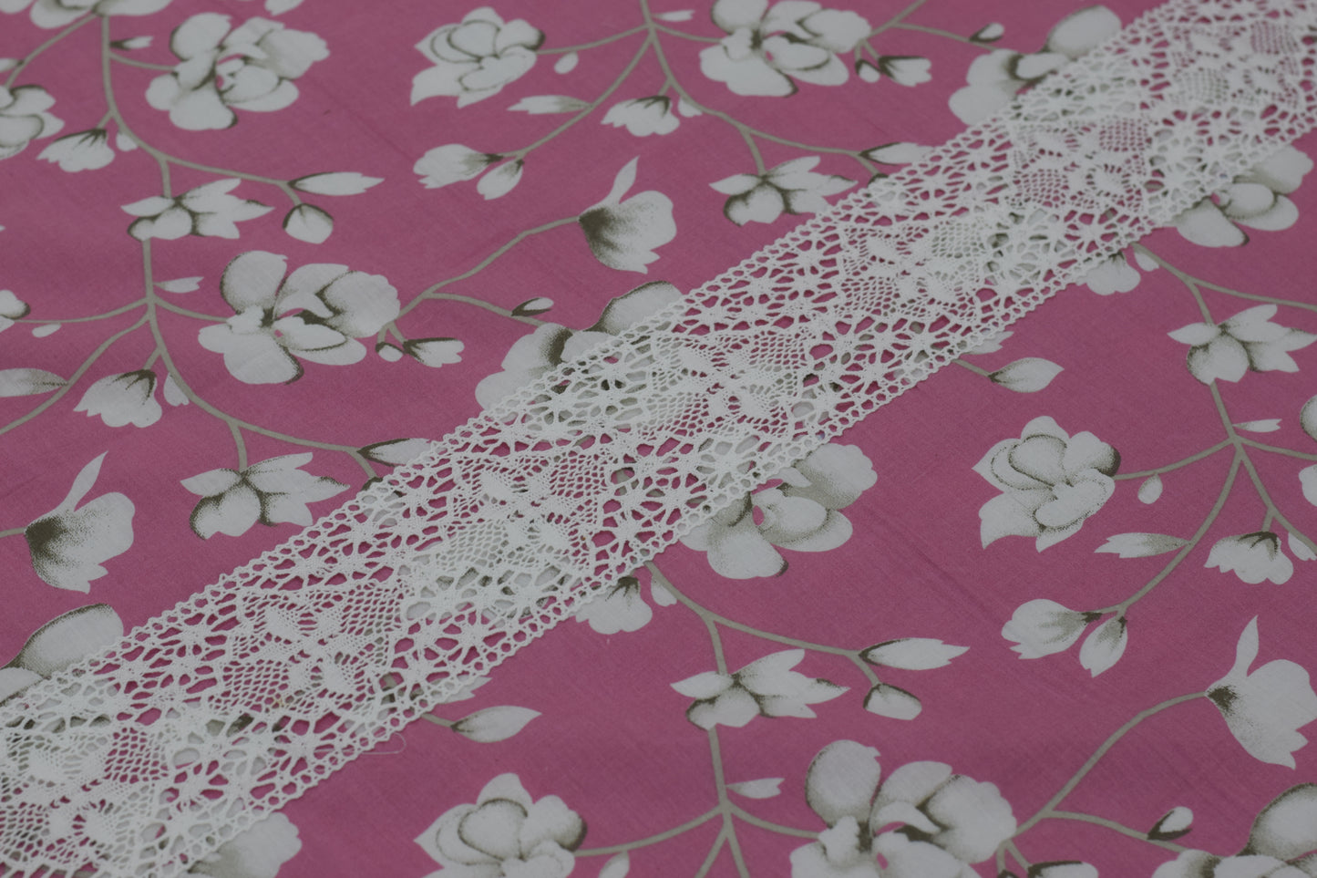 Pink Floral Cotton King Size Bedsheet with Pillow Covers