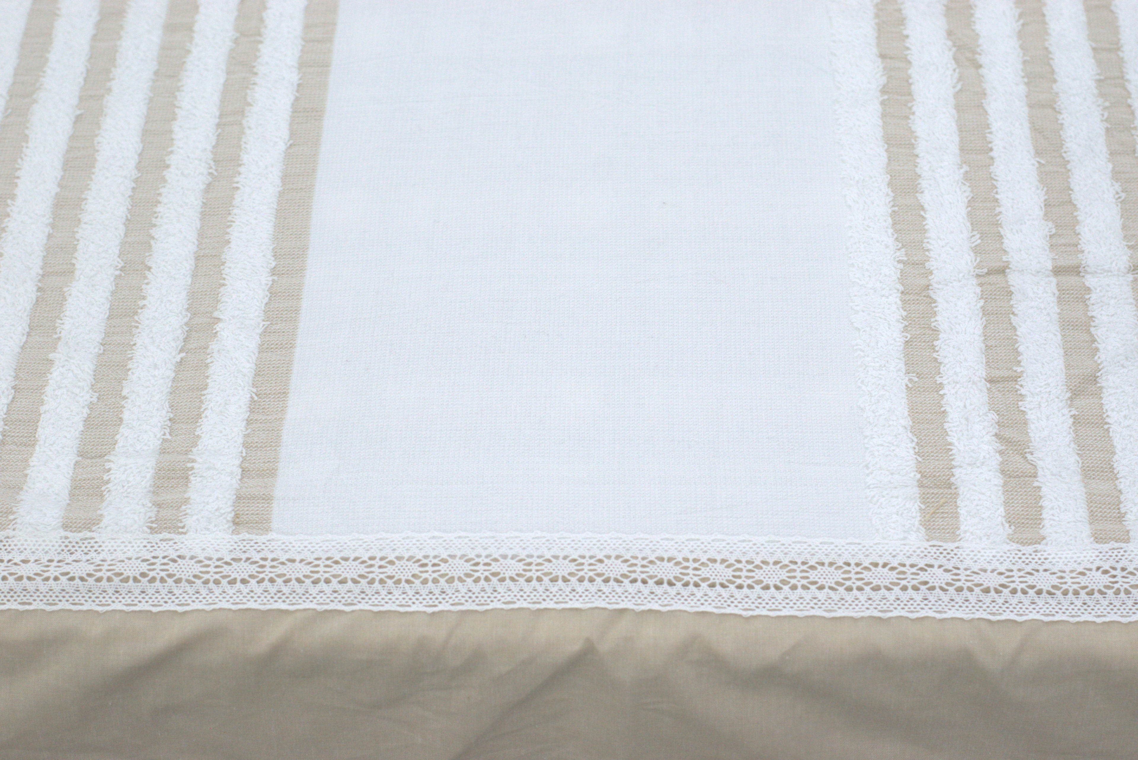 King Size Cotton Bedspread Set with Striped Design – Elegant White &amp; Beige Bedding with Pillow Covers