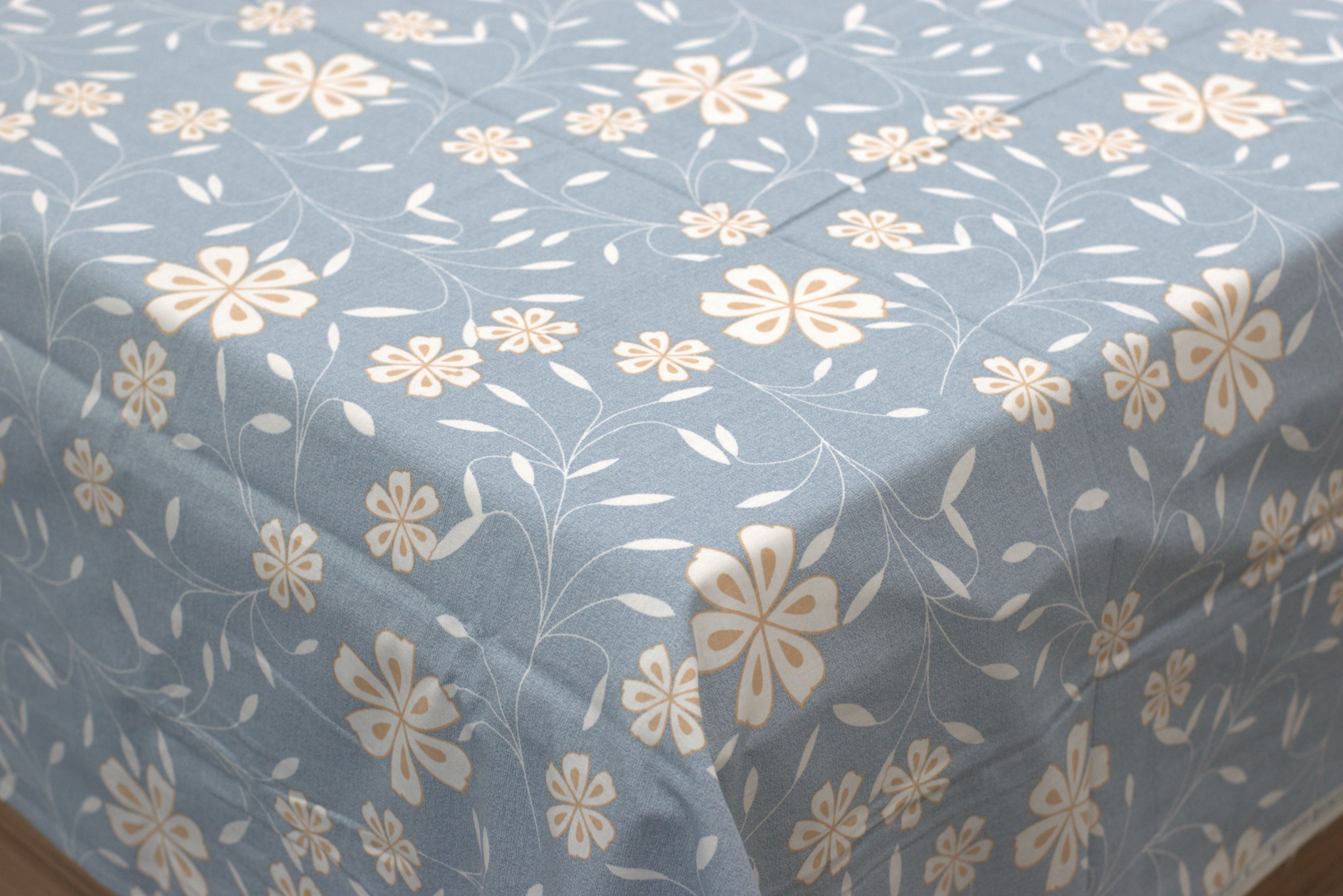 Queen Size Blue Floral Cotton Bedsheet with 2 Pillow Covers – Soft Breathable Printed Bed Sheet Set