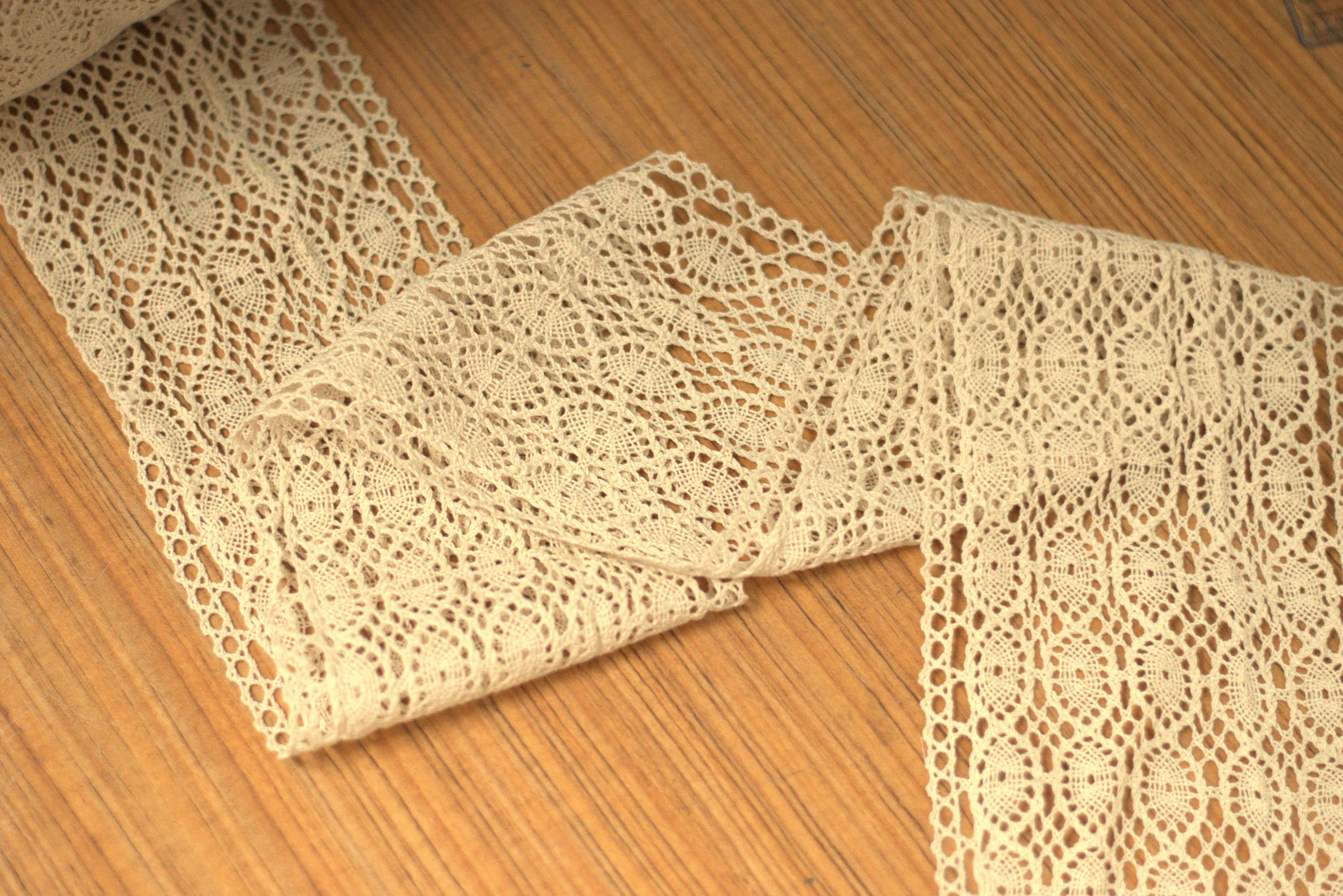 Elegant White / Beige Cotton Lace Trim – 14 cm Width | Available in 10M /20M Rolls | Floral Crochet Design