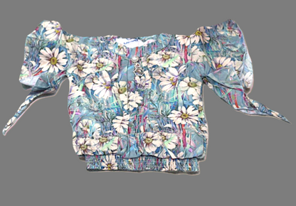 Kids Floral Top & Beige Shorts Set – Stylish Casual Wear for Girls