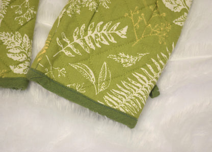 Green Leaf Print Cotton Oven Gloves – Set of 2
