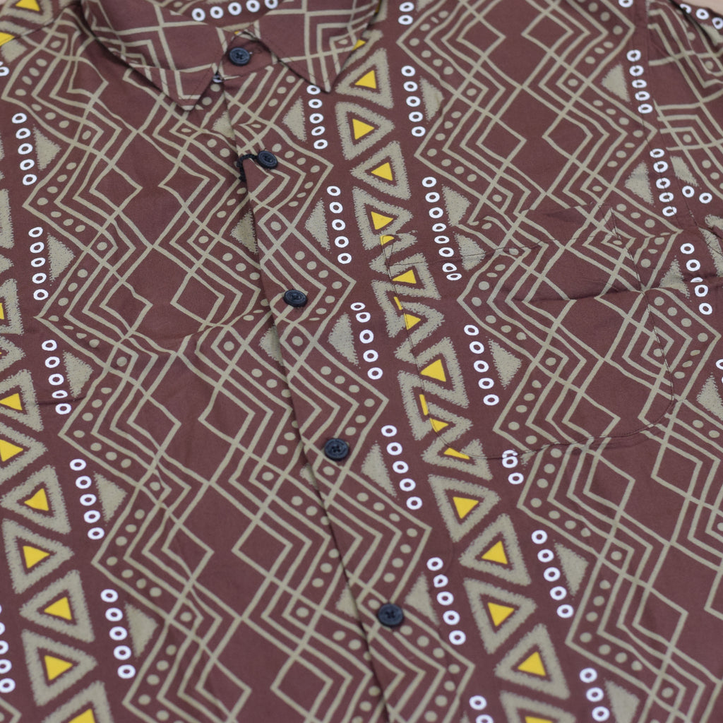 🧥  Men's Brown Geometric Print Rayon Shirt - Short Sleeve Casual Wear