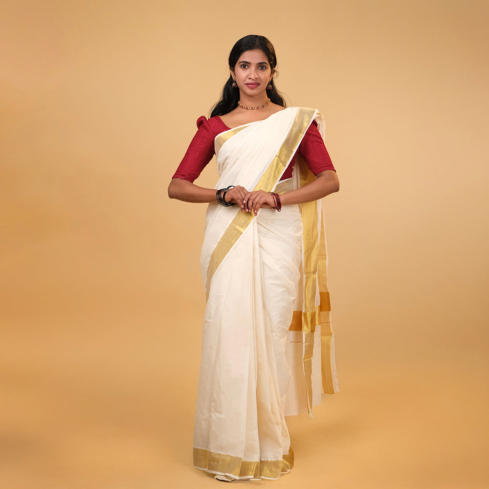 Elegant Kerala Kasavu Saree with Golden Border – Traditional Off-White Handloom
