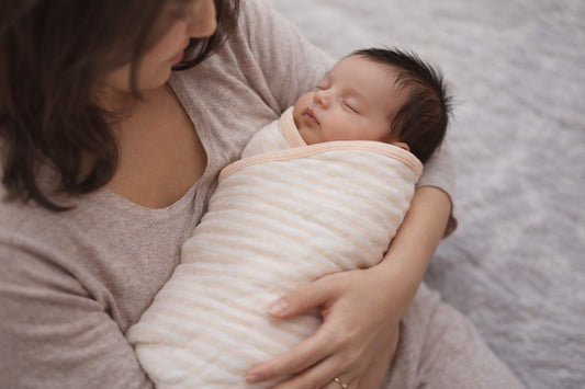 Soft Muslin Baby Swaddle Cloth | Breathable & Gentle Newborn Wrap (1 m x 1.05 m)