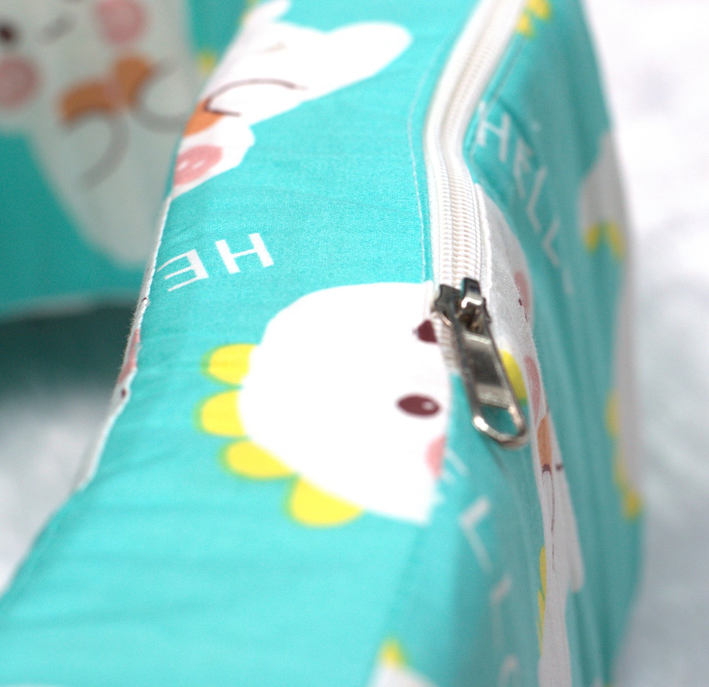 Soft Baby Feeding Pillow with Zip Cover – Ergonomic Nursing Support Pillow